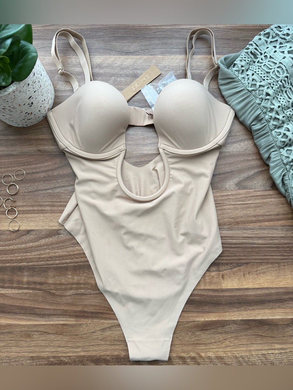 SKIMS Nude Plunge Neckline Thong Bodysuit Shapewear with Removable Straps